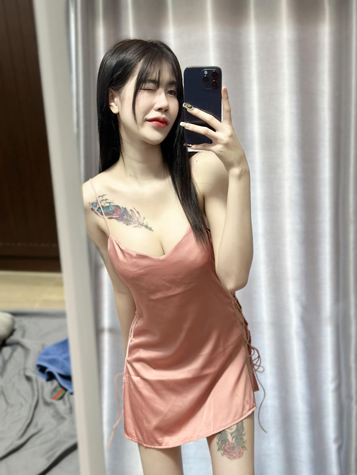 โยกิ พรนภา สาวสวย