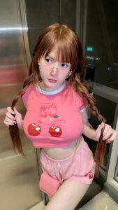 Aphinya Lueaithaisong (21)